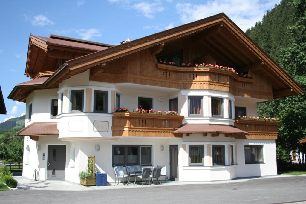 Appartement Zottl Mayrhofen Exterior foto